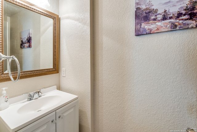 7443 Circle Farm, San Antonio, TX 78239