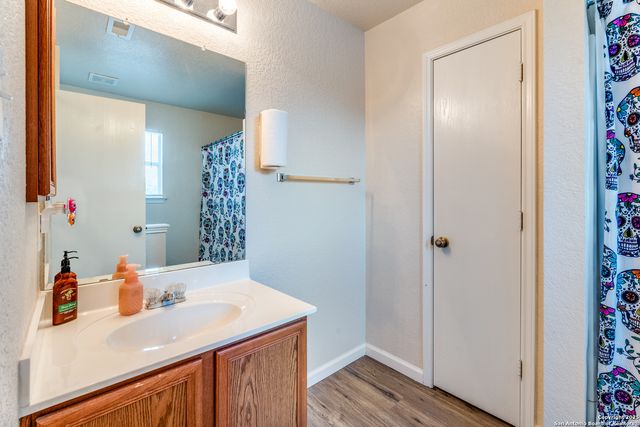 7443 Circle Farm, San Antonio, TX 78239