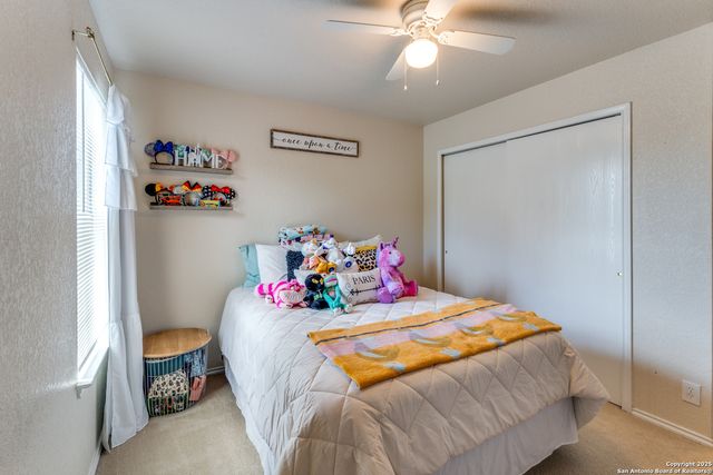 7443 Circle Farm, San Antonio, TX 78239
