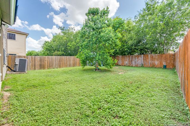 7443 Circle Farm, San Antonio, TX 78239