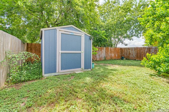7443 Circle Farm, San Antonio, TX 78239