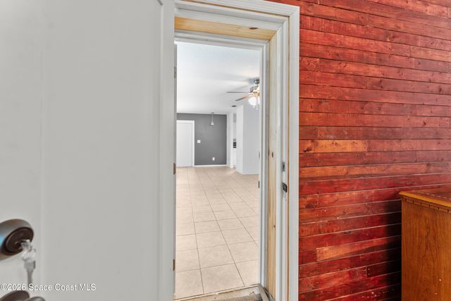 157 E Laila Drive, West Melbourne, FL 32904