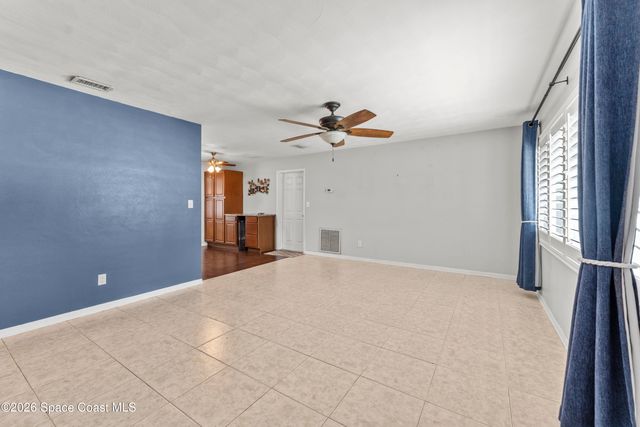 157 E Laila Drive, West Melbourne, FL 32904