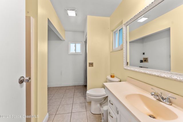157 E Laila Drive, West Melbourne, FL 32904