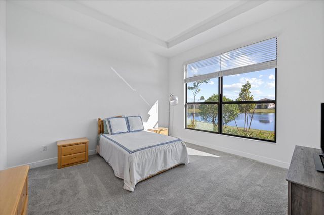 4823 Saint Armands Way, Westlake, FL 33470