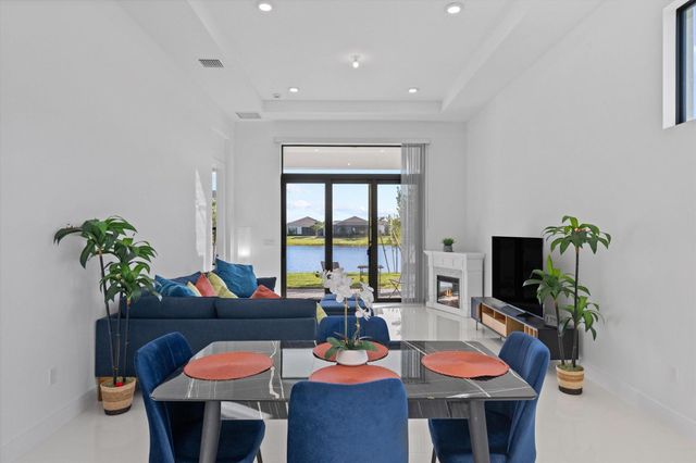 4823 Saint Armands Way, Westlake, FL 33470