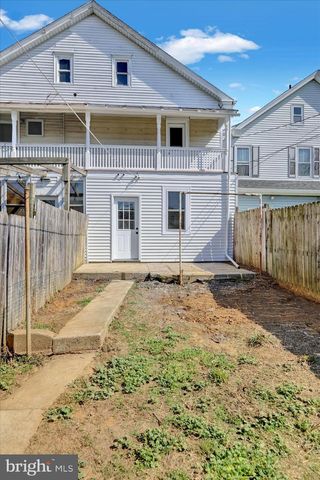 144 CHURCH AVE, Ephrata, PA 17522