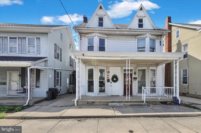 144 CHURCH AVE, Ephrata, PA 17522