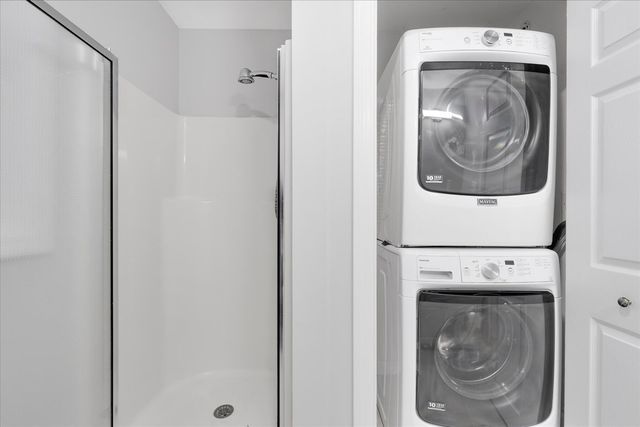 49 Orrs Avenue, Hyannis, MA 02601