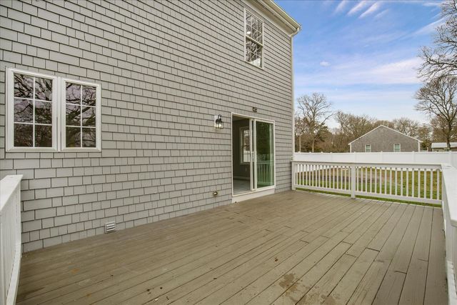 49 Orrs Avenue, Hyannis, MA 02601