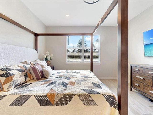 6354 SHIMMERING SHORES LANE, St Cloud, FL 34771