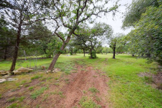 231 N Rainbow Ranch RD, Wimberley, TX 78676