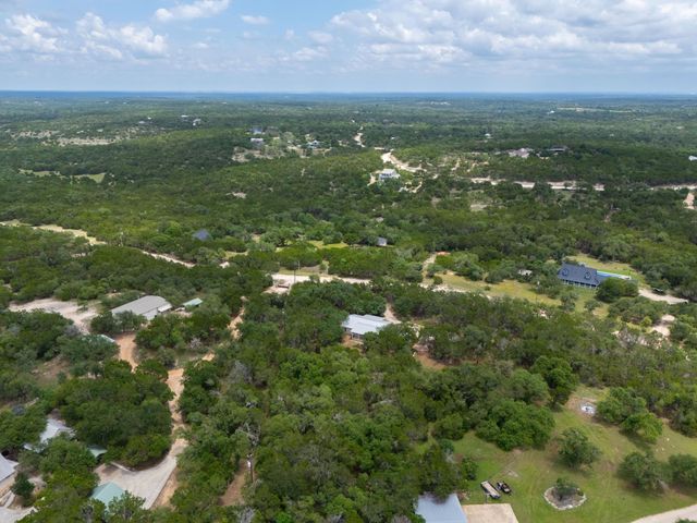 231 N Rainbow Ranch RD, Wimberley, TX 78676