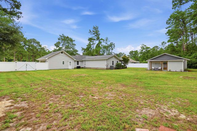 946 Fox Hollow Rd., Conway, SC 29526