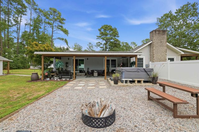 946 Fox Hollow Rd., Conway, SC 29526