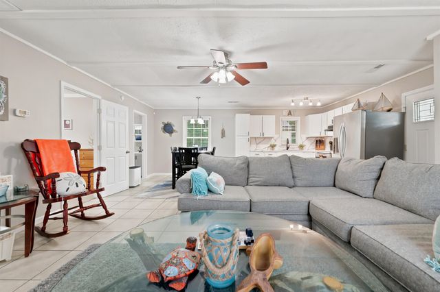 946 Fox Hollow Rd., Conway, SC 29526