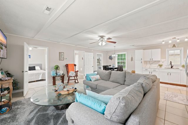 946 Fox Hollow Rd., Conway, SC 29526