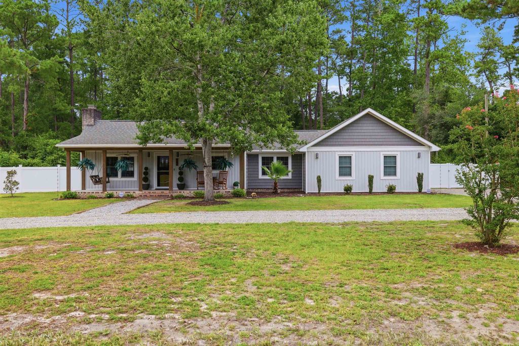 946 Fox Hollow Rd., Conway, SC 29526