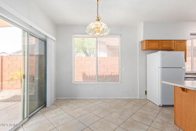 3316 E Tierra Buena Lane, Phoenix, AZ 85032