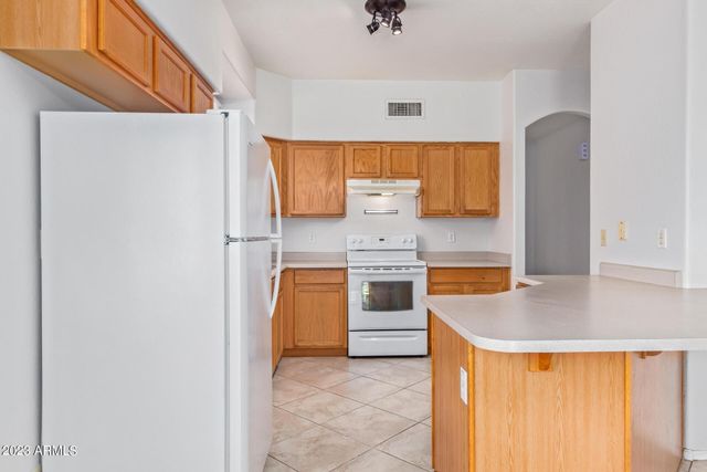 3316 E Tierra Buena Lane, Phoenix, AZ 85032
