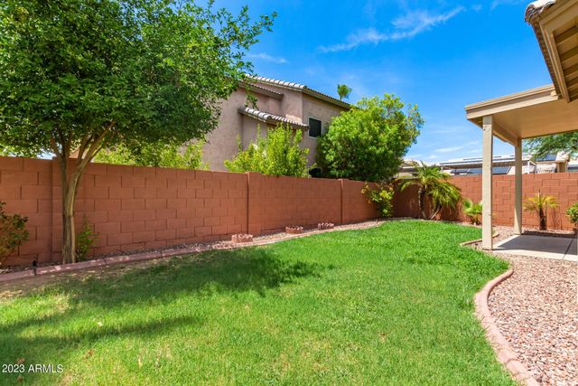 3316 E Tierra Buena Lane, Phoenix, AZ 85032