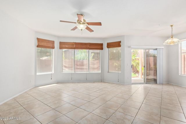 3316 E Tierra Buena Lane, Phoenix, AZ 85032