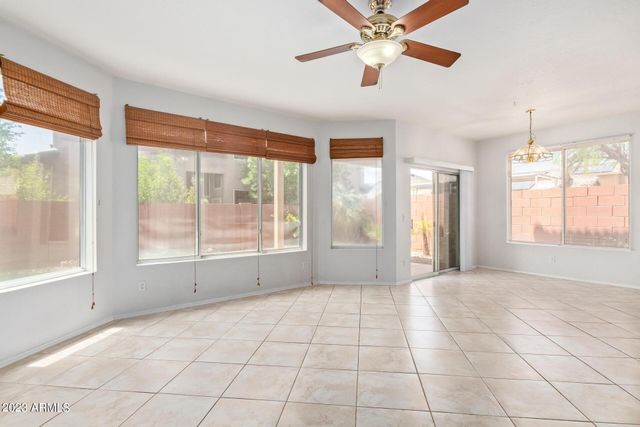 3316 E Tierra Buena Lane, Phoenix, AZ 85032