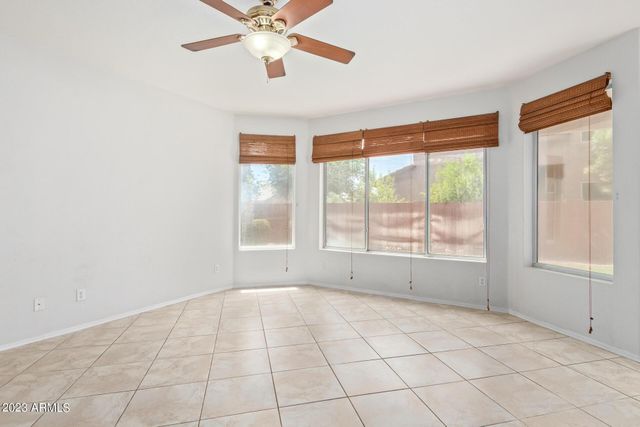 3316 E Tierra Buena Lane, Phoenix, AZ 85032