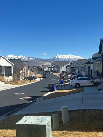 4911 W UPPER BEND DR, Herriman, UT 84096