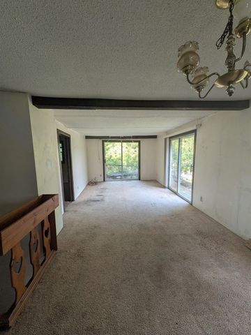 4989 W Jordan Road, Weidman, MI 48893