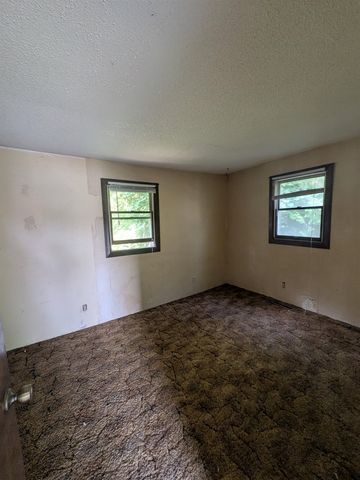 4989 W Jordan Road, Weidman, MI 48893