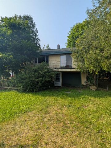 4989 W Jordan Road, Weidman, MI 48893