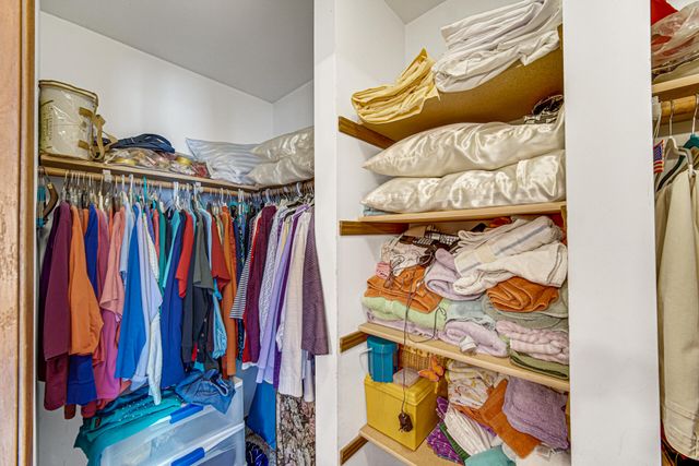 8613 Van Buren Street, Merrillville, IN 46410