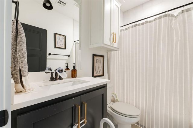 2401 Semillon Way, Edmond, OK 73012