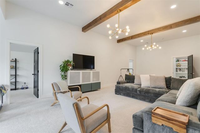 2401 Semillon Way, Edmond, OK 73012