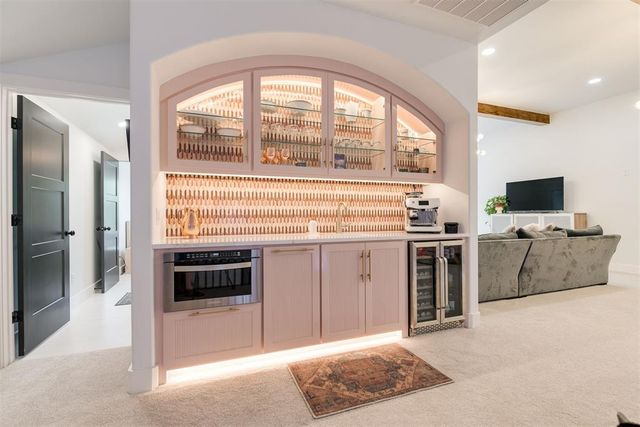 2401 Semillon Way, Edmond, OK 73012