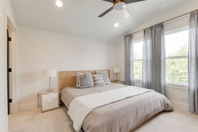 2401 Semillon Way, Edmond, OK 73012
