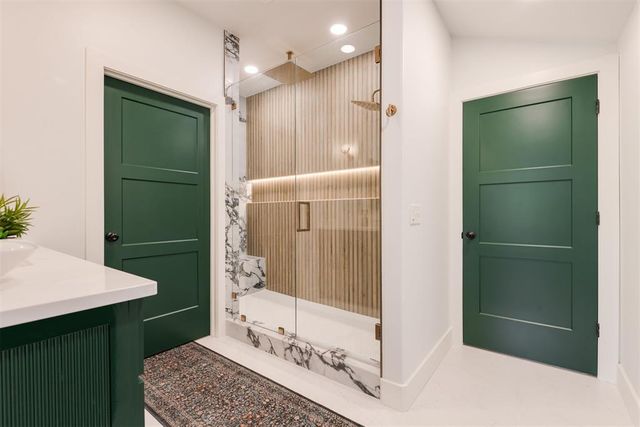 2401 Semillon Way, Edmond, OK 73012