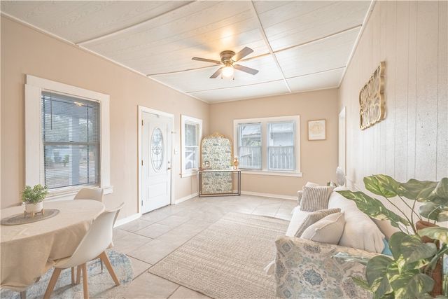 504 E 5th St, Alice, TX 78332