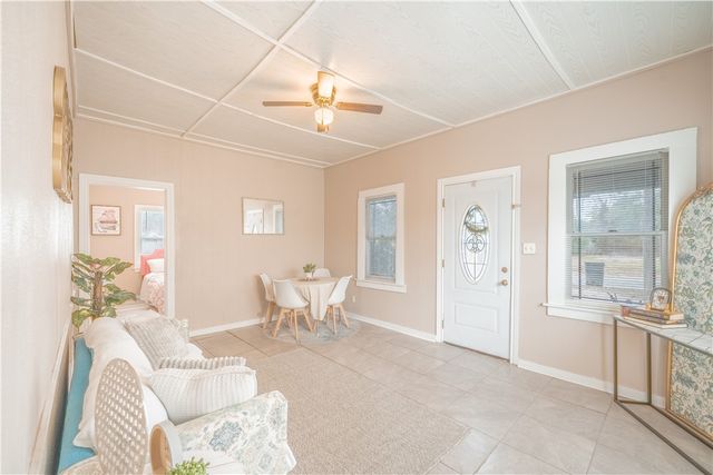 504 E 5th St, Alice, TX 78332