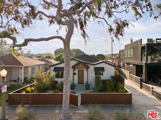 11237 Braddock Drive, Culver City, CA 90230