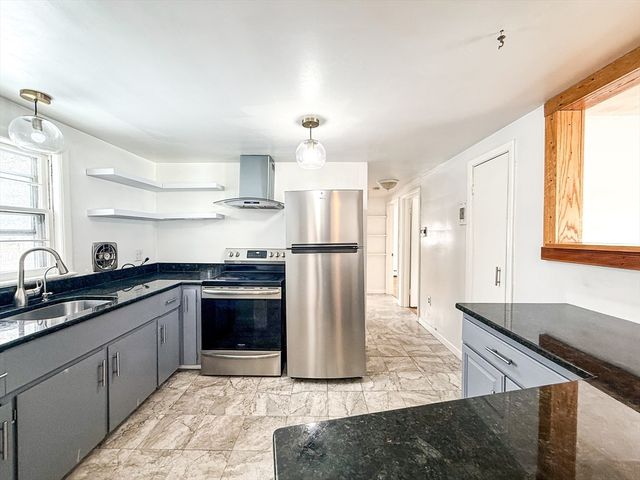 16 Christy Ln, Randolph, MA 02368