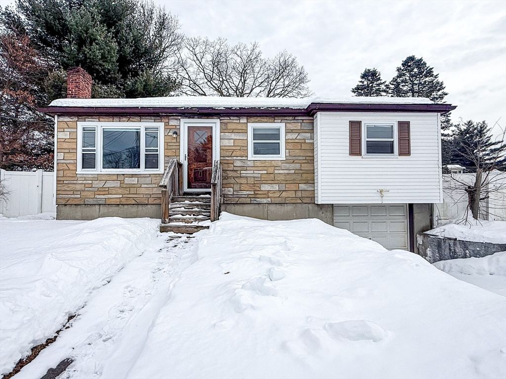 16 Christy Ln, Randolph, MA 02368