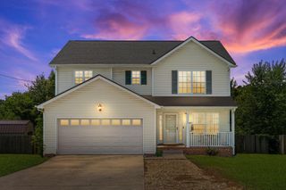2478 Elkmont Dr, Clarksville, TN 37040