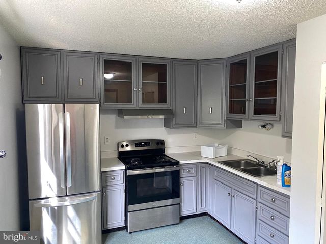349 W RIDGE ST, Carlisle, PA 17013