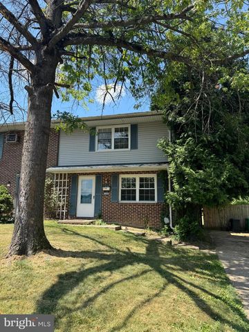 349 W RIDGE ST, Carlisle, PA 17013