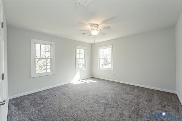 9645 Kingscroft Dr, Glen Allen, VA 23060