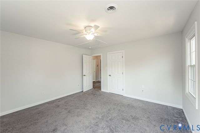 9645 Kingscroft Dr, Glen Allen, VA 23060