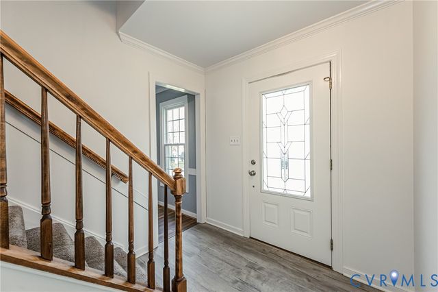 9645 Kingscroft Dr, Glen Allen, VA 23060