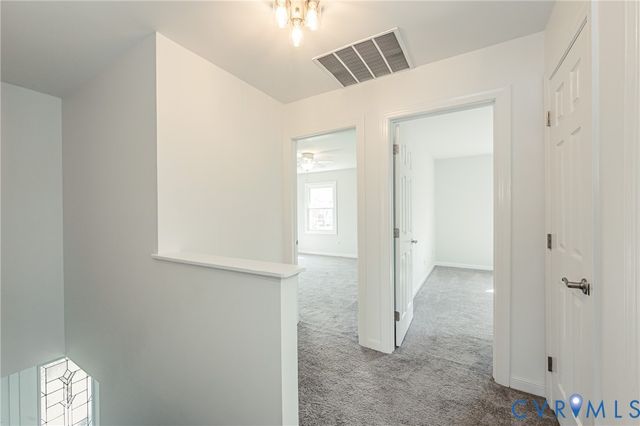 9645 Kingscroft Dr, Glen Allen, VA 23060